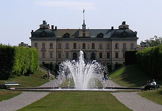 Fontänen Kronan i Drottningholms slottspark.