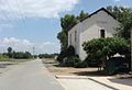 L'ancienne gare de Ghisonaccia et le tracé de la voie vers le Nord.