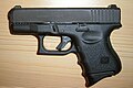 Pistola subcompacta calibre 9 mm Glock 26.