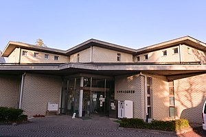 千曲市立更埴図書館