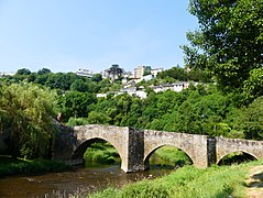 Le pont vu depuis l'amont.