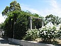 Side view of the Myer gravesite.