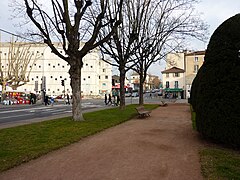 Boulevard Jean Jaurès.