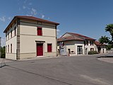 Mairie-école.