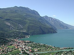 La pointe nord du lac de Garde, le point le plus bas du Trentin (65 m d'altitude).