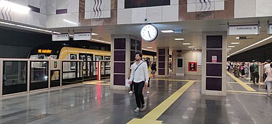 M5 Üsküdar station