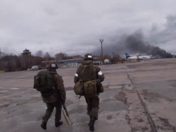 Russian airborne troops attempting to capture the airport.