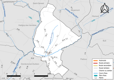 Carte en couleur présentant le réseau hydrographique de la commune