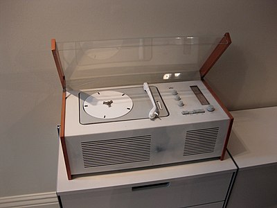 Le «Phonosuper SK 4», conçu par Dieter Rams et Hans Gugelot pour Braun en 1956