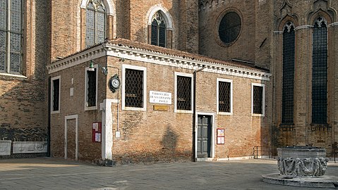 la scuola du Saint Nom de Jésus