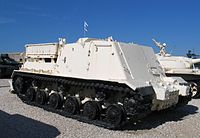 より本格的な戦車回収車型、BTT-1