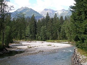 Grenzfluss Białka bei Łysa Polana