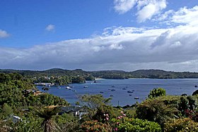 Overlooking Oban and Halfmoon Bay