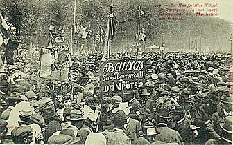 Perpignan. 19 May. Gathering of protesters at the Platanes