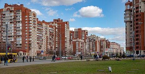 Вид от Туристской улицы на восток