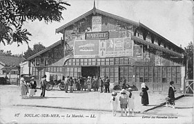 Les premières halles.