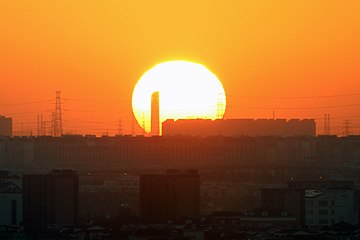 Seen from Shanghai Changning District (~60-70 km)