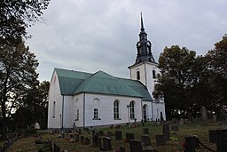 Västerlövsta kyrka i september 2013