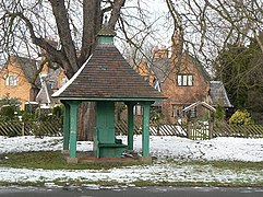 Village Pump (Grade II).