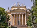 Eger - La facciata della Cattedrale di San Giovanni Apostolo ed Evangelista, 1831-37