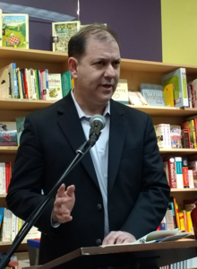 Author Ken Stern at a book reading in Cambridge, Massachusetts.