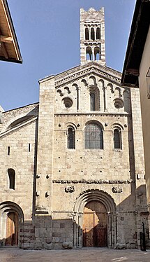The west front of the Cathedral of Santa Maria d'Urgell has retained its
