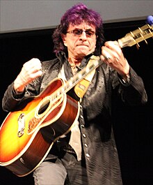 Peterik performs at an American Society of News Editors convention session in Washington, D.C., April 2012