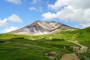 旭岳と姿見の池