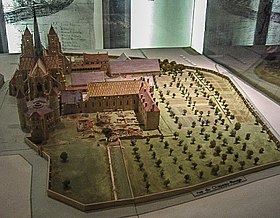 Maquette de l'ancienne abbaye Saint-Bénigne de Dijon du musée archéologique de Dijon réalisée par Laurent Renou en 1995