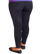 Calça legging femenina (vista traseira)