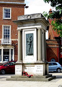 Neoclassical Tuscan columns of the Abingdon War Memorial, Abingdon-on-Thames, UK, by John George Timothy West, 1921[16]