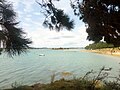 La presqu'île de Brouel et son tombolo vus depuis la pointe de Liouse.