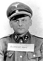 Le sturmbannführer Hans Aumeier, dernier commandant du complexe pendu à Cracovie en 1948.