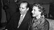 Un couple, on reconnaît Roberto Rossellini et Ingrid Bergmann