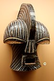 Mask (kifwebe); wood; by Songye people; Royal Museum for Central Africa (Tervuren, Belgium)