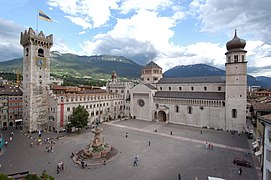 Trient, Piazza Duomo