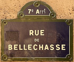 Voir la plaque.