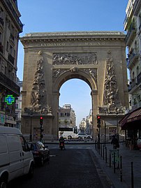 Face nord vue depuis la rue du Faubourg-Saint-Denis