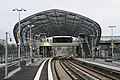 S-Bahn-Station mit Seitenbahnsteigen