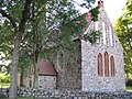 Kirche mit Einfriedung