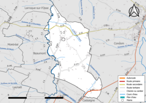 Carte en couleur présentant le réseau hydrographique de la commune