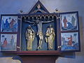 Prien a. Chiemsee, Christuskirche, Figurengruppe Jesus am Kreuz mit Maria und Johannes von Friedrich Lommel