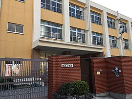 大阪市立北巽小学校