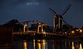 Leiden, drawing bridge (the Rembrandtbrug) and windmill (Molen de Put) in the dark