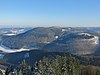 Blick von Südwesten vom Stüppelturm zur Wiedegge (rechts) mit ihrem Ausläufer Ohlenkopf (links)