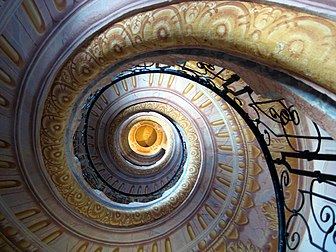 Escalier en colimaçon (Abbaye de Melk, Basse-Autriche) (définition réelle 3 072 × 2 304)