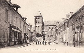 La rue de Creil et l'église..