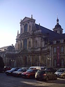 Façade de l'abbatiale en perspective