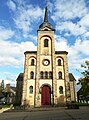 Tresboeuf : église paroissiale Saint-Martin, la façade.