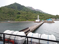 Pulau Gunung Berapi Damar